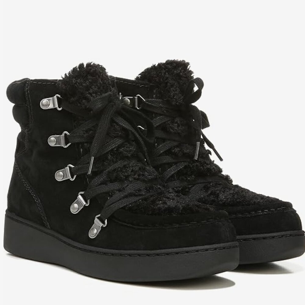 Zodiac Pierson Bootie In Black Suede